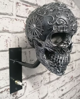 SkullRack – Houder voor helm en jas