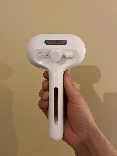 La Brosse Spray – Combattez la mue de printemps en toute simplicité
