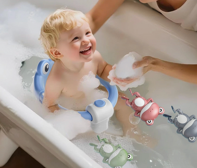 Velora BabyBath Pro™ Designen ger bra stöd för rygg och kropp så barnet sitter tryggt