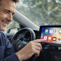 7-tums pekskärm med Trådlös Carplay - Uppgradera din körupplevelse på 10 sekunder 🚗